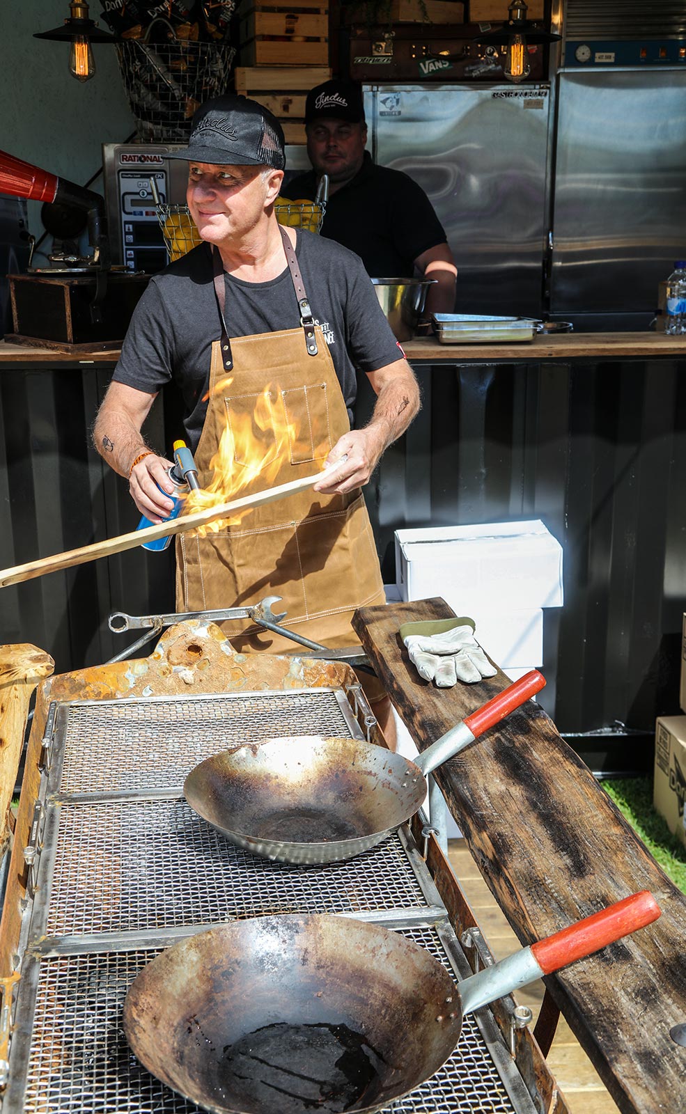 Findus — kock vid grillen